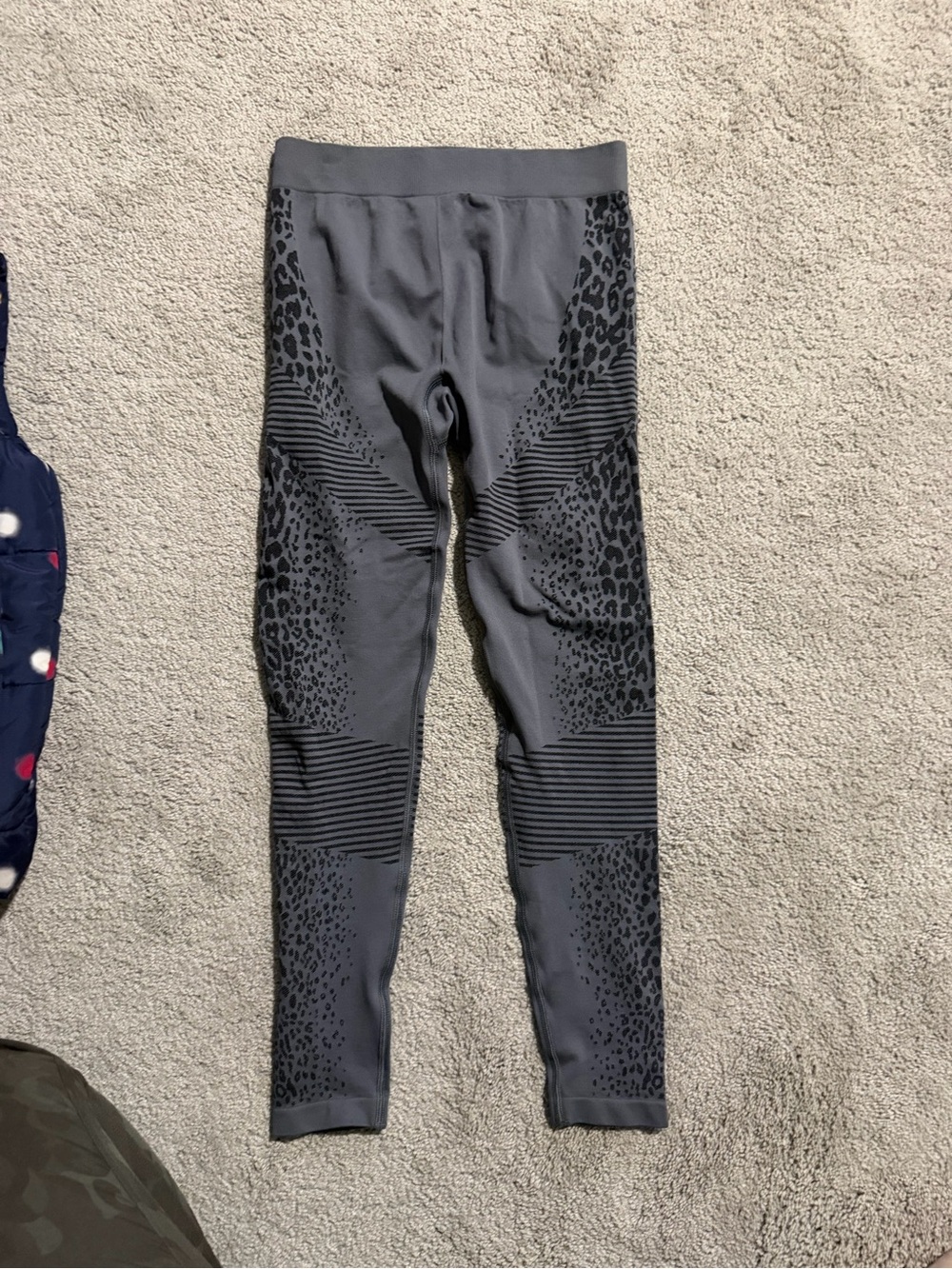 NWOT H&M Seamless Kids Leggings